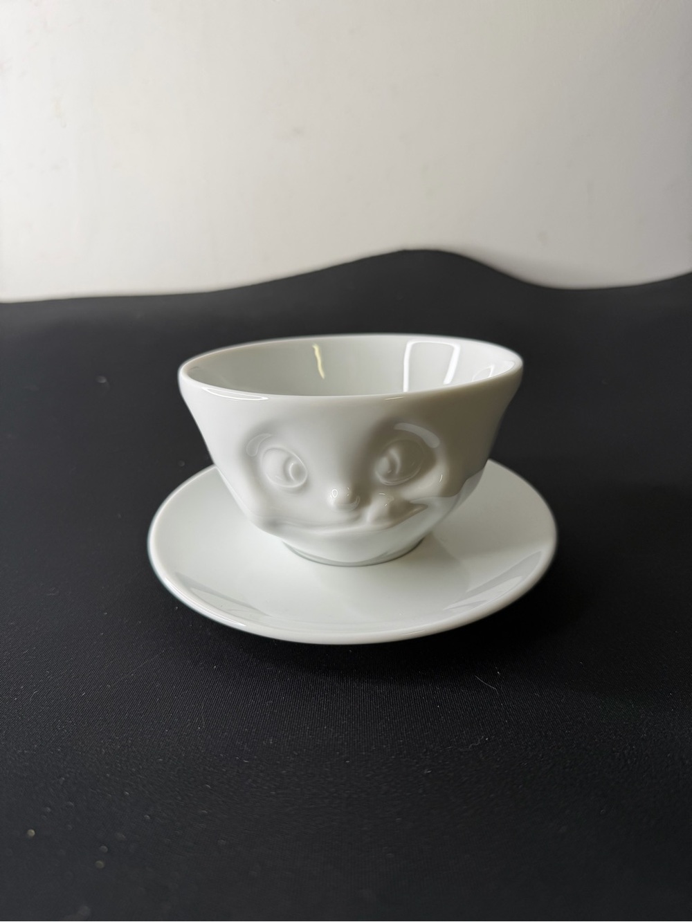 FIFTYEIGHT PRODUCTS COFFEE CUP WITH SAUCER, TASTY FACE